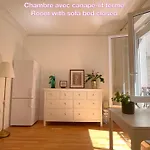 Chambre Privee, Sdb Partage, Arc De Triomphe, Metro 1, T3B, Rer C E A
